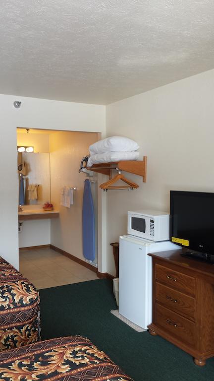 Der Ruhe Blatz Motel シップシェワナ エクステリア 写真